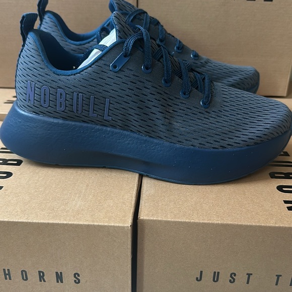 Nobull Men Iridescent Runner+ - Picture 3 of 5